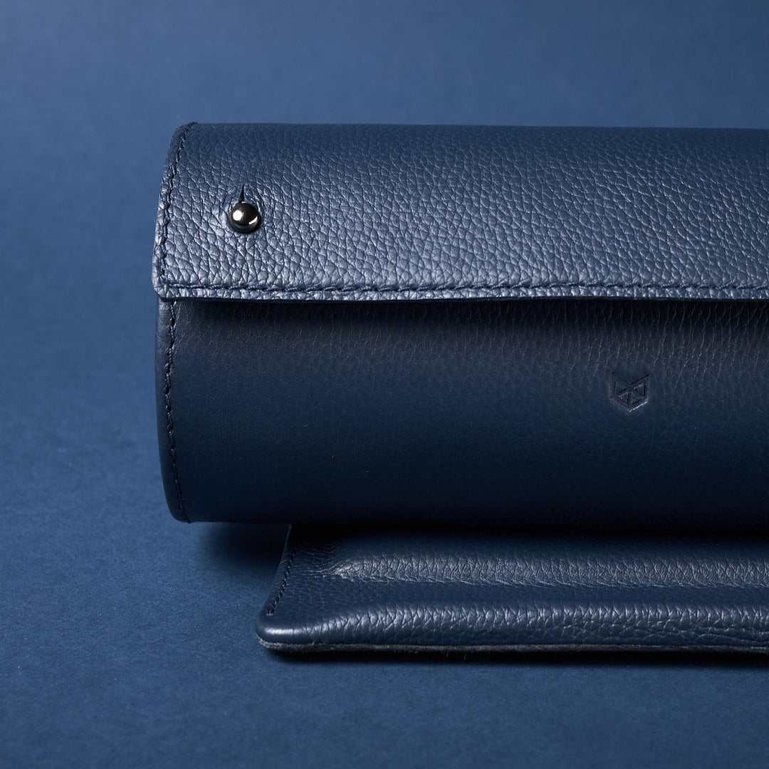 Capra Leather Travel Watch Case · Navy - VERO Watch Company
