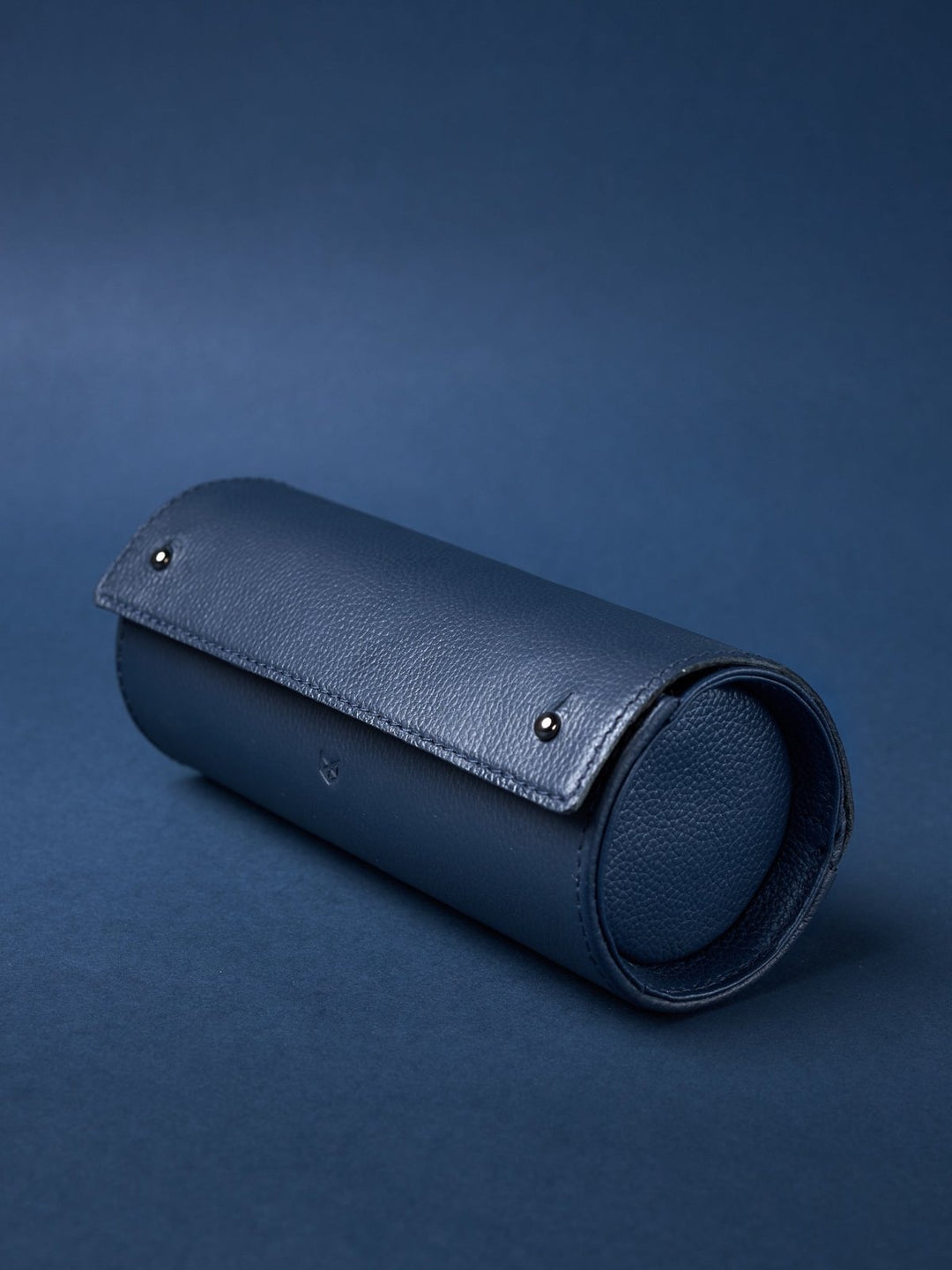 Capra Leather Travel Watch Case · Navy - VERO Watch Company