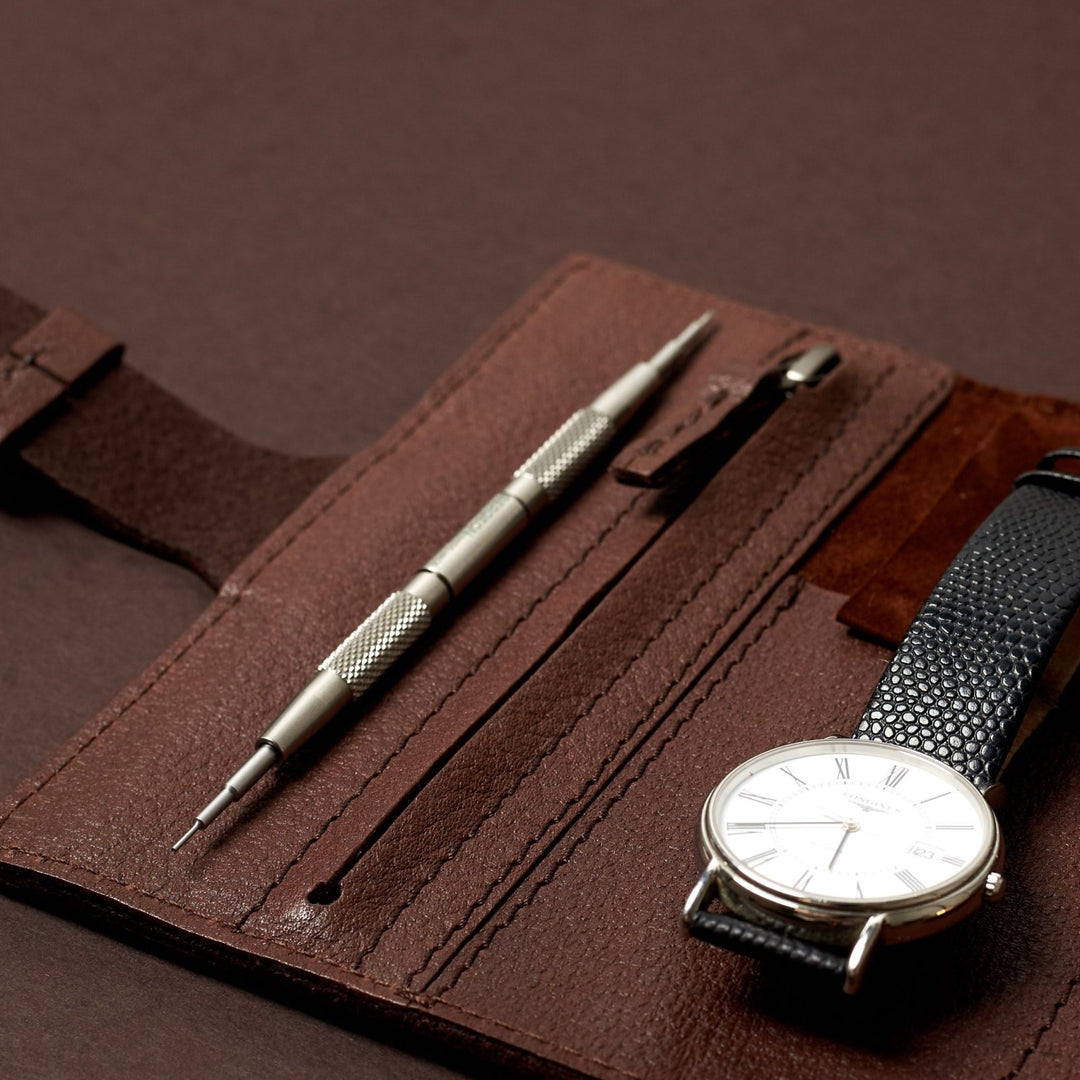 Capra Leather Watch Roll · Brown - VERO Watch Company