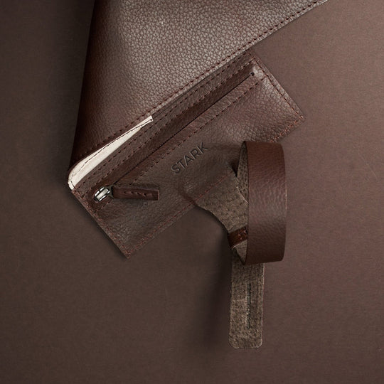 Capra Leather Watch Roll · Dark Brown - VERO Watch Company