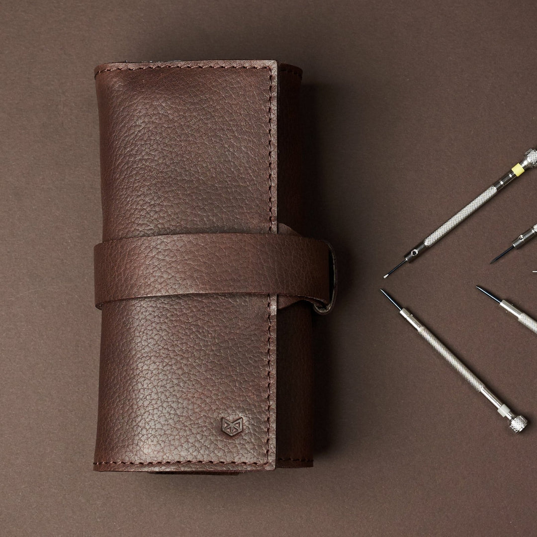 Capra Leather Watch Roll · Dark Brown - VERO Watch Company