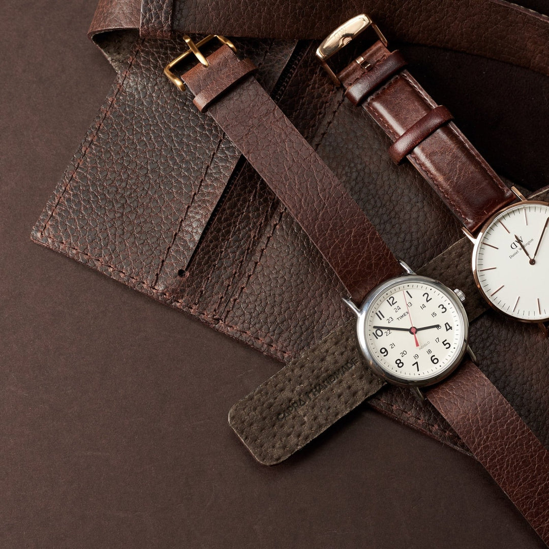 Capra Leather Watch Roll · Dark Brown - VERO Watch Company