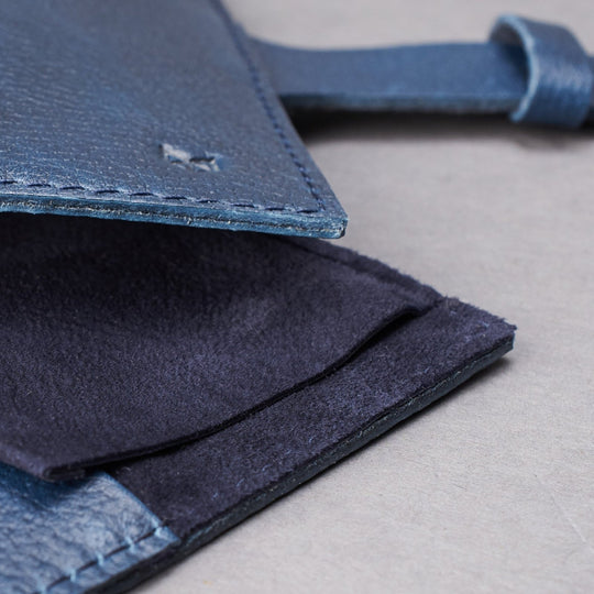 Capra Leather Watch Roll · Navy - VERO Watch Company