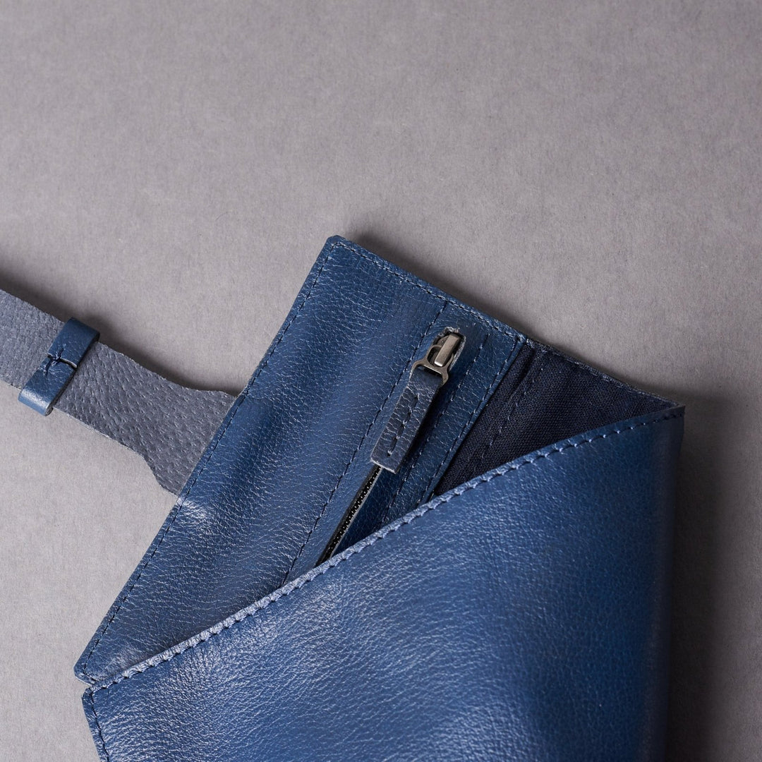 Capra Leather Watch Roll · Navy - VERO Watch Company