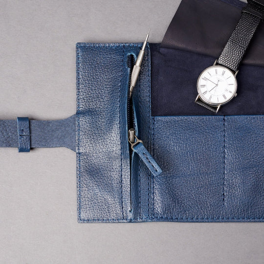 Capra Leather Watch Roll · Navy - VERO Watch Company