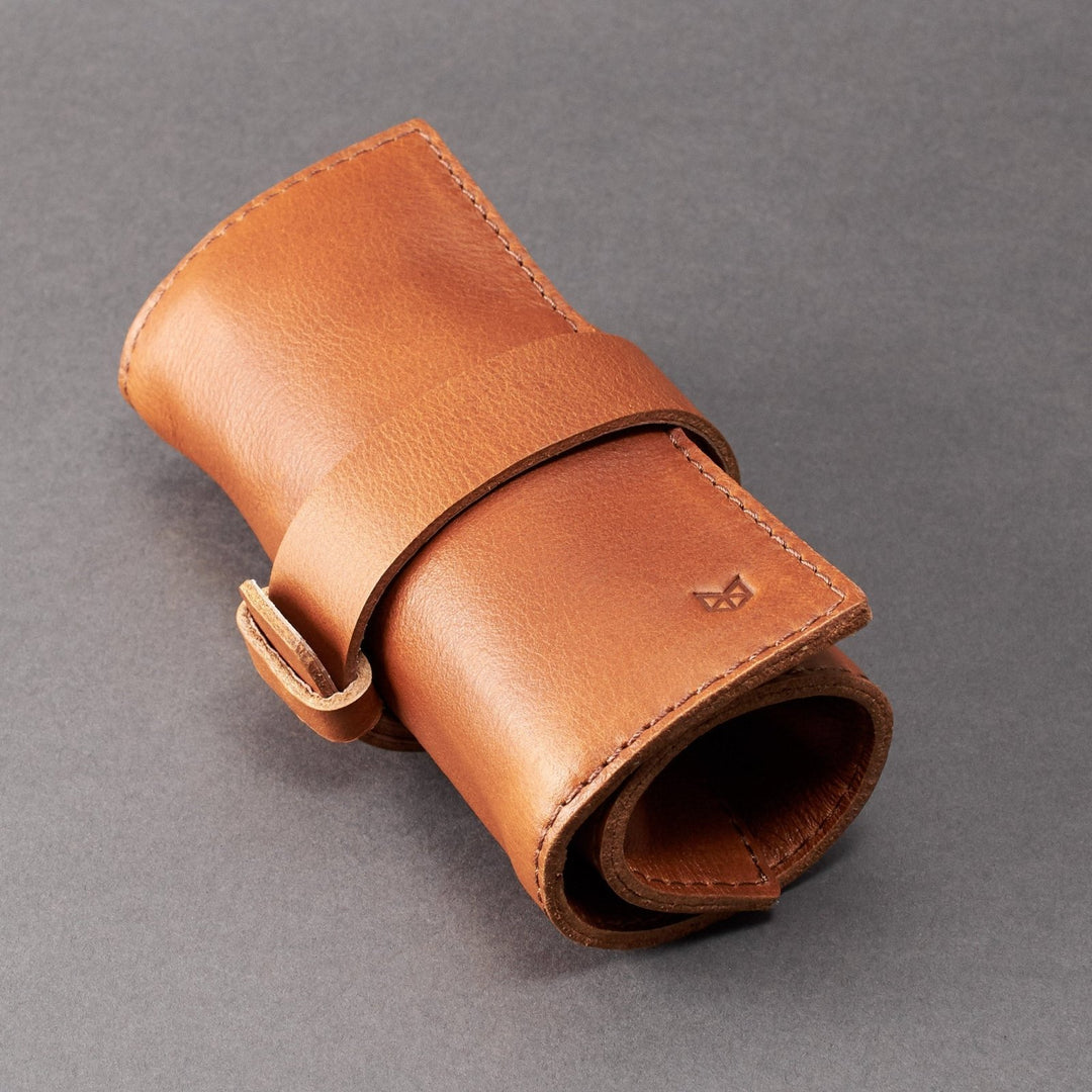 Capra Leather Watch Roll · Tan - VERO Watch Company