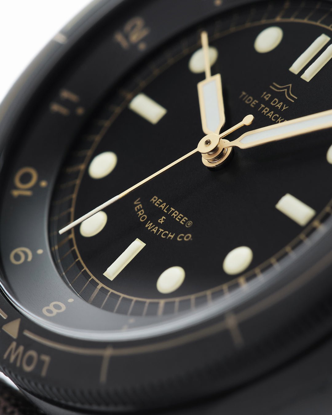 Realtree Tide Tracker Midnight Black - VERO Watch Company