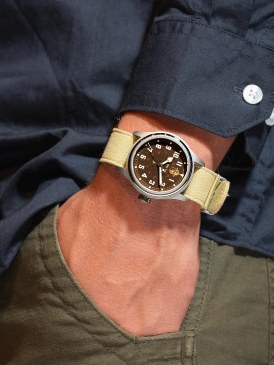 The Smokey '44 Preorder - VERO Watch Company